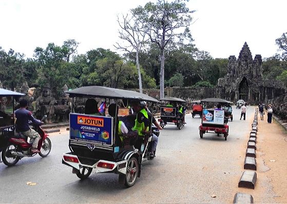 Tuk-tuks in Siem Reap