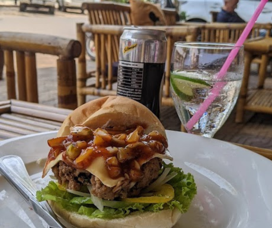 Smile Restaurant Chicken Burger